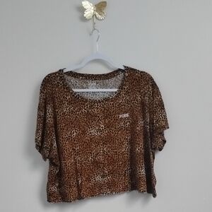 PINK Victoria's Secret Leopard Animal Print Crop Top Yoga Casual Loungewear